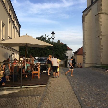 Hotel Rezidence Zvon Znojmo Exterior foto