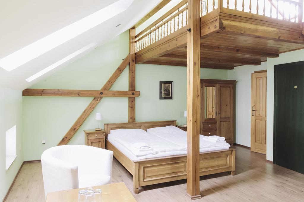 Hotel Rezidence Zvon Znojmo Habitación foto